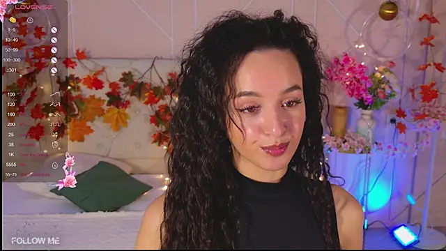 Snapshot of Lolly_Neal chatting on November 24, 4:56 am Lolly Neal online show from November 24, 4:56 am