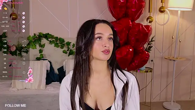 Lolly Neal online show from February 20, 4:42 am