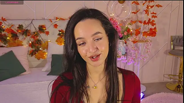 Lolly Neal online show from December 5, 4:44 am