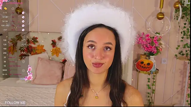 Snapshot of Lolly_Neal chatting on October 29, 4:55 am Lolly Neal online show from October 29, 4:55 am