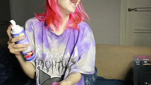 Kamala Adele online show from April 8, 9:05 pm