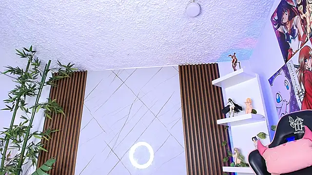 Victoria Adams14 online show from October 30, 3:05 am