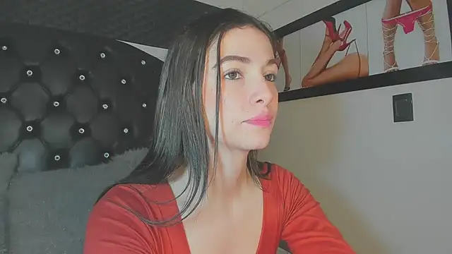 diana queen  online show from April 12, 9:18 pm