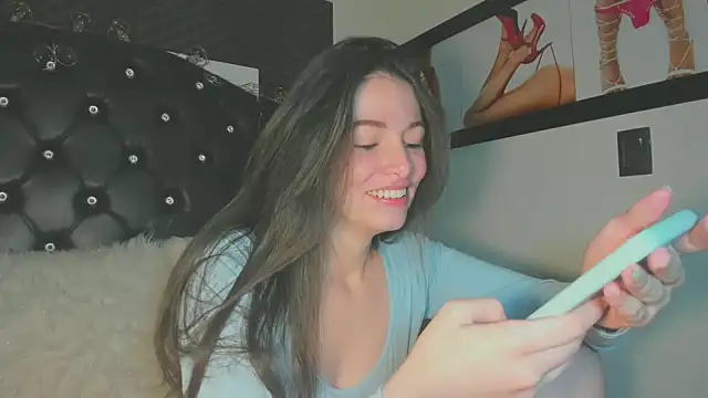 diana queen  online show from February 24, 11:38 pm