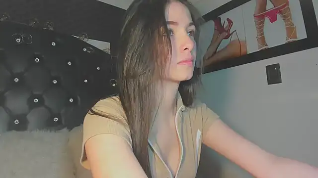 diana queen  online show from February 19, 10:51 pm