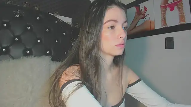 diana queen  online show from March 5, 12:29 am