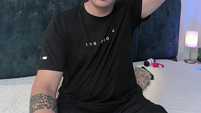 kataleyandliam online show from March 10, 7:29 pm