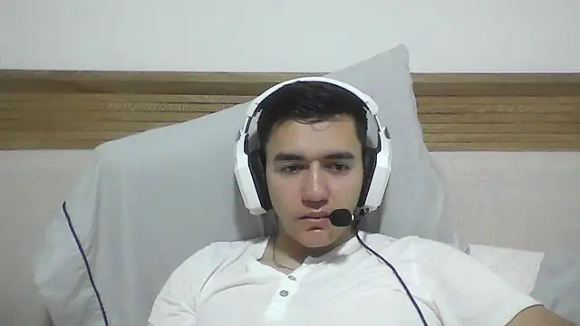 Estebitan vm online show from April 1, 4:36 am