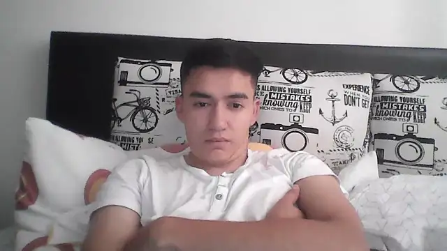 Estebitan vm online show from February 1, 8:07 pm