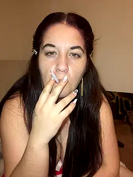 yzabell18 online show from December 22, 10:21 pm