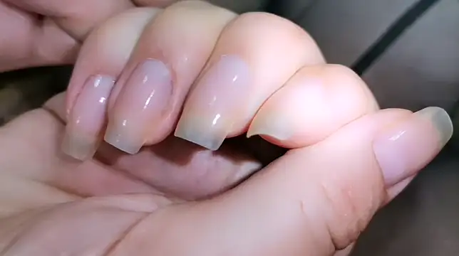 LadyAndTransy online show from March 15, 4:14 pm