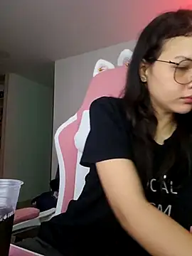 azumiichan online show from February 27, 1:06 am