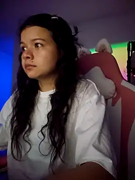 Snapshot of azumiichan chatting on March 7, 3:40 am azumiichan online show from March 7, 3:40 am