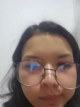 Snapshot of azumiichan chatting on June 4, 5:39 pm azumiichan online show from June 4, 5:39 pm