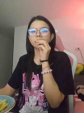 azumiichan online show from May 13, 12:06 am