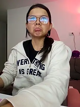 azumiichan online show from December 17, 12:04 am