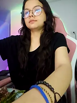 Snapshot of azumiichan chatting on November 4, 11:52 pm azumiichan online show from November 4, 11:52 pm