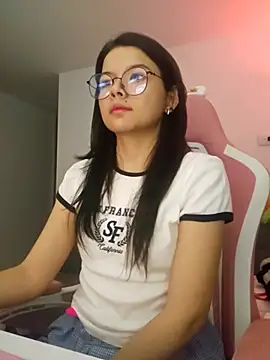 azumiichan online show from May 8, 12:14 am