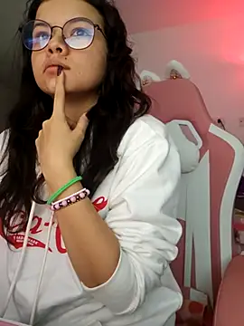 azumiichan online show from February 25, 12:33 am