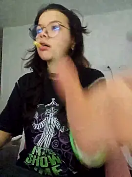 azumiichan online show from April 23, 11:17 pm