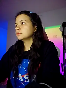 Snapshot of azumiichan chatting on February 27, 3:40 am azumiichan online show from February 27, 3:40 am