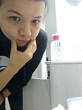 Snapshot of azumiichan chatting on March 19, 4:25 am azumiichan online show from March 19, 4:25 am