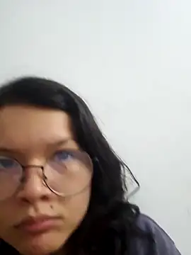 azumiichan online show from February 8, 1:14 am