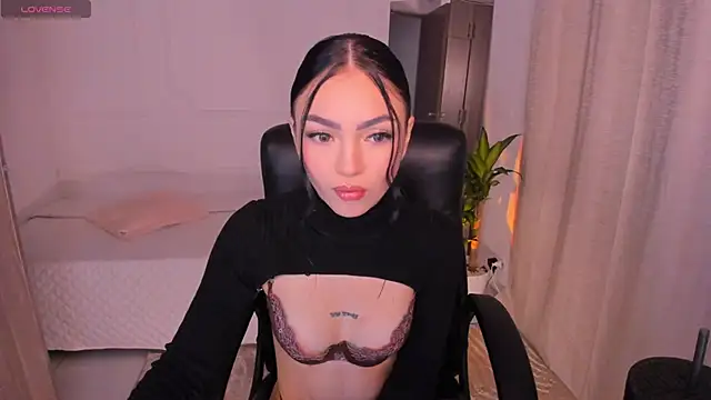 sabriidoft online show from November 6, 9:19 pm