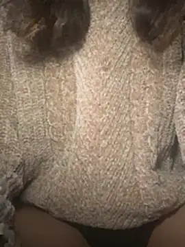 Snapshot of amy_gata chatting on February 9, 9:29 am amy gata online show from February 9, 9:29 am