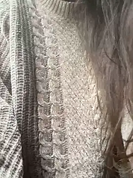 amy gata online show from November 5, 9:45 am