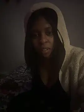 CamGirlLeanna online show from March 2, 7:54 am