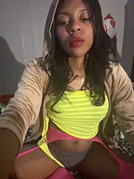 CamGirlLeanna online show from February 20, 1:25 am