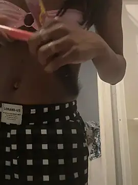 CamGirlLeanna online show from January 26, 5:02 pm