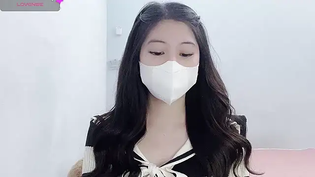 tanhxiu online show from November 10, 1:38 pm