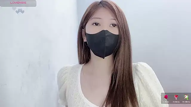 tanhxiu online show from March 15, 12:12 pm