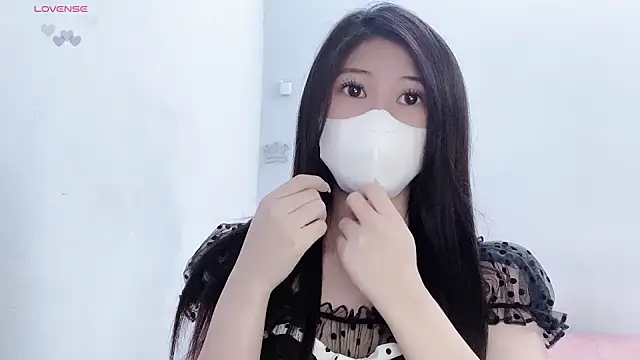 tanhxiu online show from February 6, 6:04 pm