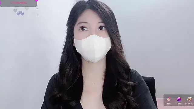 tanhxiu online show from November 7, 6:01 pm