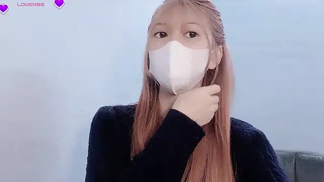 tanhxiu online show from February 18, 8:14 pm