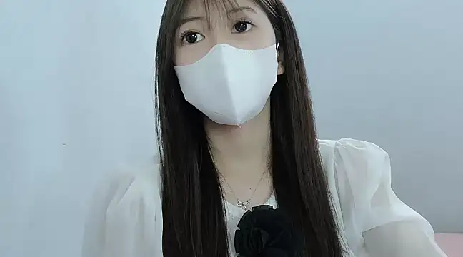 tanhxiu online show from January 6, 8:07 pm