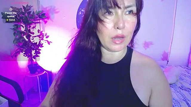 evelyn mature19 online show from October 1, 6:12 pm