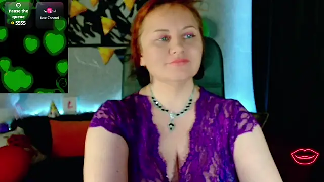 Snapshot of Nikki_March chatting on March 4, 11:40 am Nikki March online show from March 4, 11:40 am