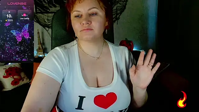 Snapshot of Nikki_March chatting on October 27, 10:27 am Nikki March online show from October 27, 10:27 am