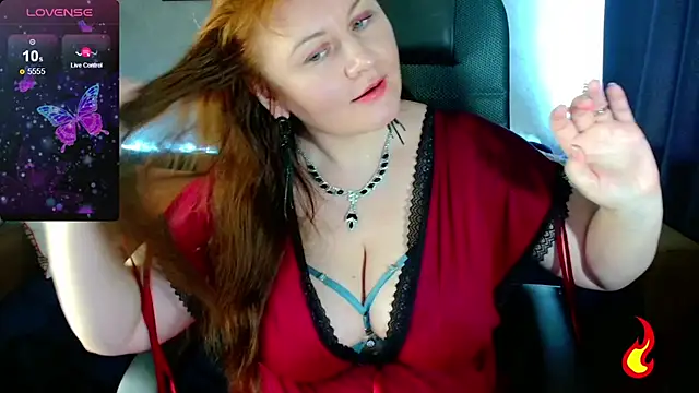 Snapshot of Nikki_March chatting on October 3, 10:50 am Nikki March online show from October 3, 10:50 am