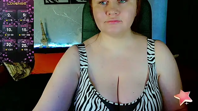 Snapshot of Nikki_March chatting on November 19, 11:32 am Nikki March online show from November 19, 11:32 am