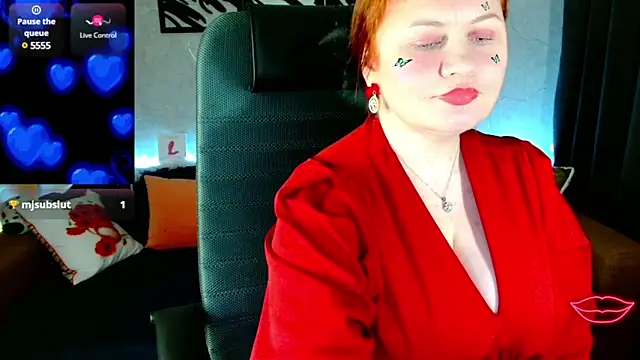 Snapshot of Nikki_March chatting on March 8, 2:51 pm Nikki March online show from March 8, 2:51 pm