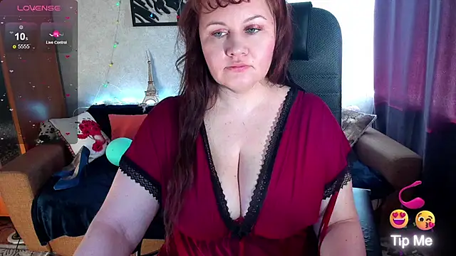 Nikki March online show from April 2, 8:54 am