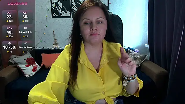 Snapshot of Nikki_March chatting on June 23, 8:23 am Nikki March online show from June 23, 8:23 am