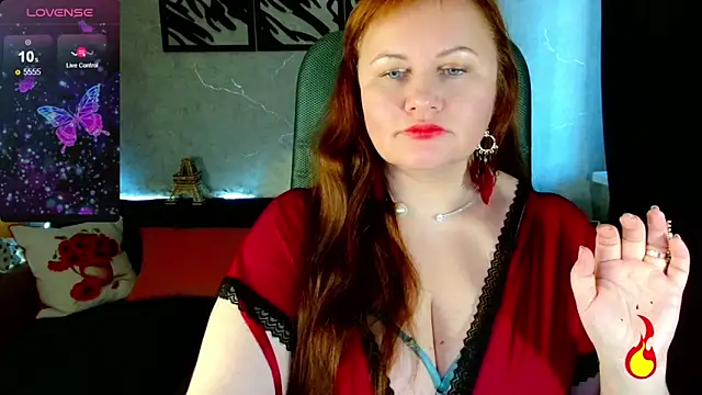 Snapshot of Nikki_March chatting on September 13, 2:06 pm Nikki March online show from September 13, 2:06 pm