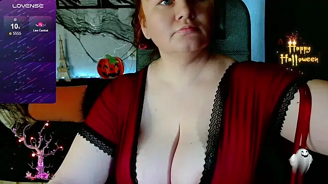 Snapshot of Nikki_March chatting on November 1, 9:25 am Nikki March online show from November 1, 9:25 am