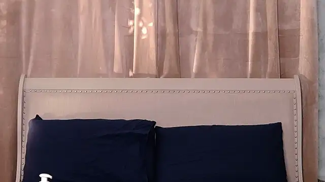 Snapshot of MariaMilan chatting on June 28, 3:57 am MariaMilan online show from June 28, 3:57 am